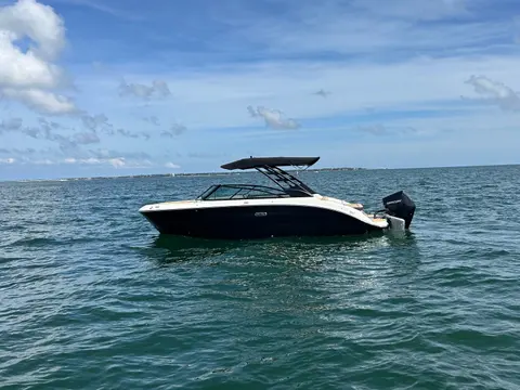 2026 Sea Ray SDX 250 Outboard, photo 1 in Pensacola, FL