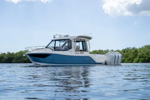 2026 Boston Whaler 365 Conquest, photo 1 in Fort Myers, FL