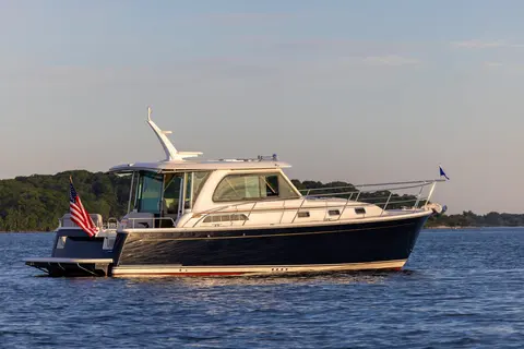 2027 Sabre 38 Salon Express, photo 1 in Jupiter, FL