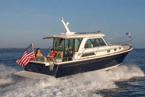 2027 Sabre 38 Salon Express, photo 1 in Naples, FL