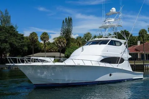 2007 Hatteras 68 Convertible, photo 1 in Fort Lauderdale, FL