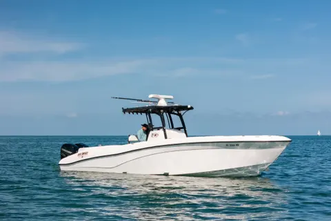 2013 Deep Impact 330 TE, photo 1 in Key Largo, FL