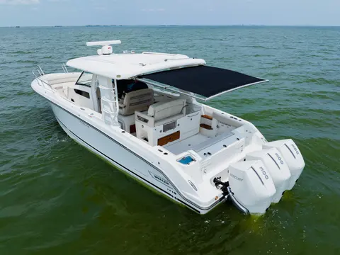 2023 Boston Whaler 350 Realm, photo 1 in Clearwater, FL