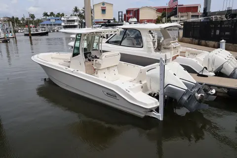 2023 Boston Whaler 280 Dauntless, photo 1 in Naples, FL