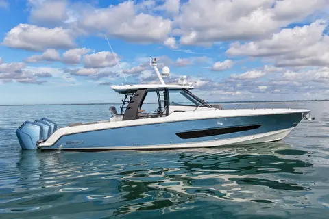 2023 Boston Whaler 420 Outrage, photo 1 in Fort Myers, FL