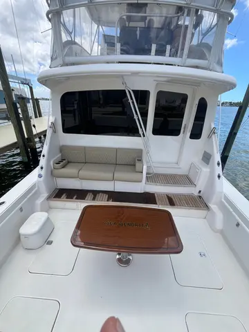 2004 Ocean 57 Super Sport, photo 1 in Treasure Island, FL