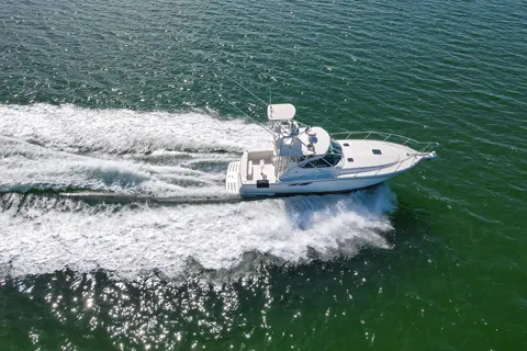 2007 Tiara Yachts 3800 Open, photo 1 in Tarpon Springs, FL
