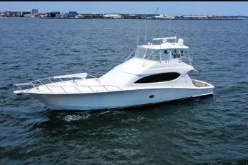 2007 Hatteras 68 Convertible, photo 1 in Fort Lauderdale, FL