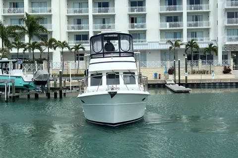 2007 Heritage East 36 Sundeck Trawler, photo 1 in St Petersburg, FL