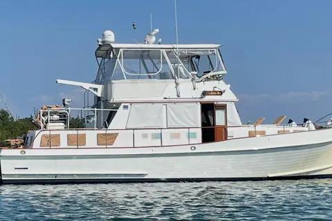 2001 Grand Banks 46 Classic, photo 1 in Marathon, FL