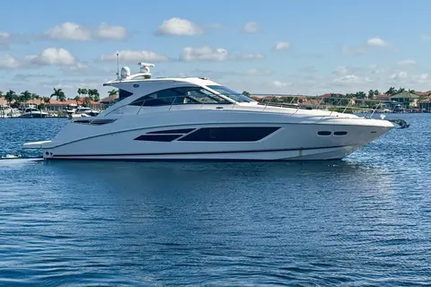 2015 Sea Ray Sundancer 510, photo 1 in Palmetto, FL