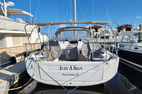 2022 Beneteau Oceanis 40.1, photo 1 in Jacksonville, FL