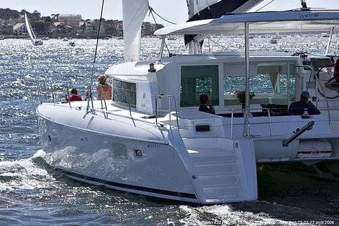 2008 Lagoon 420, photo 1 in Saint Augustine, FL