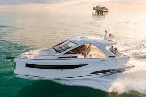 2027 Jeanneau DB/37 OB, photo 1 in St Petersburg, FL