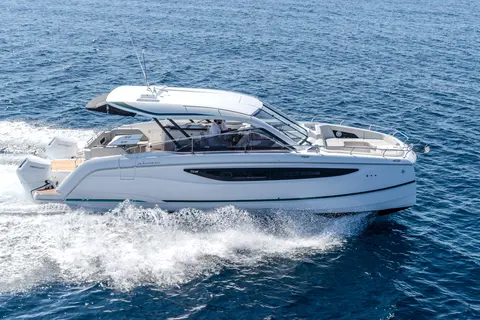 2026 Jeanneau TH38, photo 1 in Fort Lauderdale, FL
