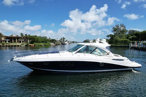 2007 Sea Ray 48 Sundancer, photo 1 in Lighthouse Point, FL
