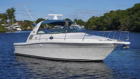2002 Sea Ray 340 Amberjack, photo 1 in North Miami Beach, FL