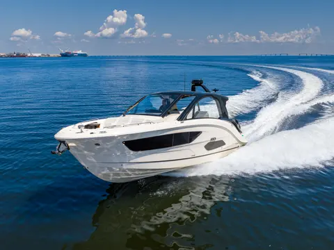 2026 Sea Ray Sundancer 370 Outboard, photo 1 in Pensacola, FL
