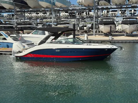 2026 Sea Ray SLX 260 Outboard, photo 1 in Sarasota, FL