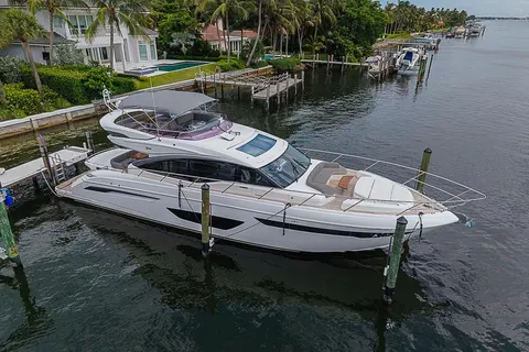 2017 Princess S65, photo 1 in Lantana, FL