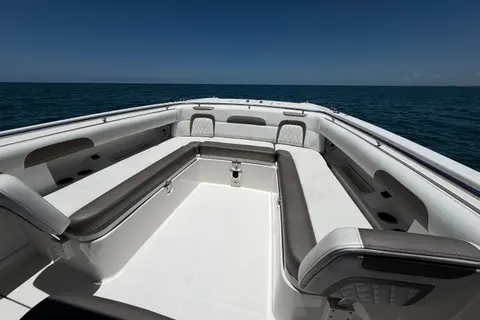 2023 World Cat 280 CC-X, photo 1 in Sarasota, FL