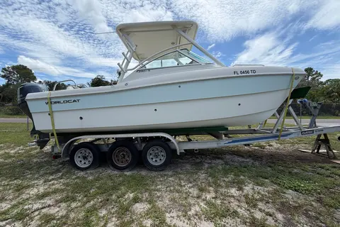 2022 World Cat 230 DC, photo 1 in Hudson, FL