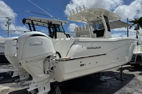 2026 World Cat 280 CC-X, photo 1 in Naples, FL