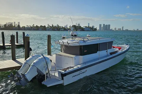 2020 Axopar 37 XC Cross Cabin, photo 1 in Miami Beach, FL