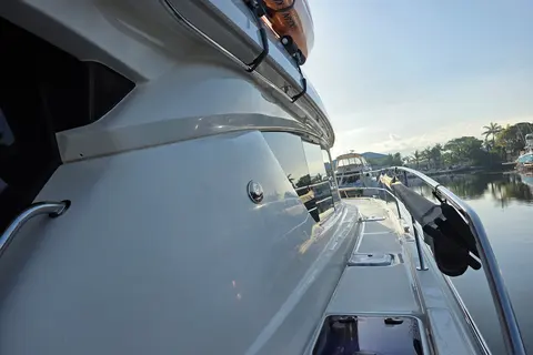 2016 Aquila 48, photo 1 in Lighthouse Point, FL