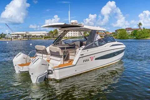 2023 Aquila 32 Sport, photo 1 in Naples, FL
