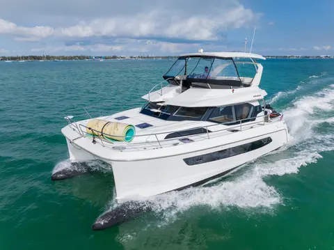 2023 Aquila 44 Yacht, photo 1 in St Petersburg, FL