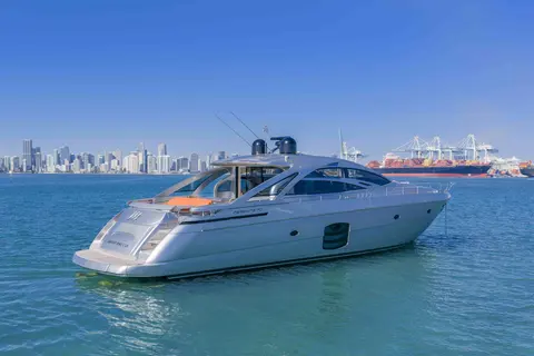 2018 Pershing 70, photo 1 in Miami Beach, FL