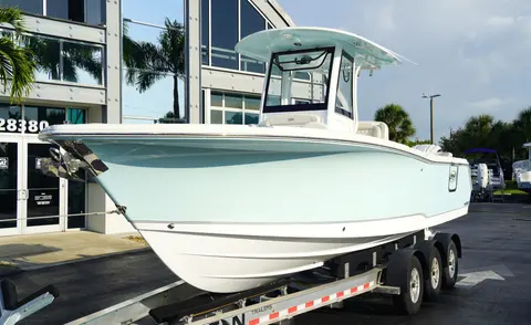 2027 Sea Hunt Ultra 275SE, photo 1 in Bonita Springs, FL