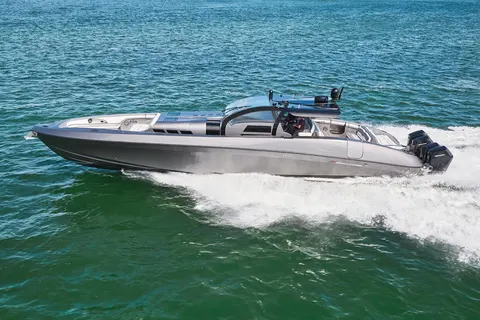 2019 Midnight Express 60 Pied-a-Mer, photo 1 in Miami, FL