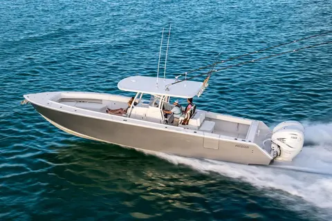 2027 Jupiter 38, photo 1 in Stuart, FL