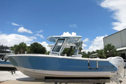 2026 Robalo R250 Center Console, photo 1 in Largo, FL