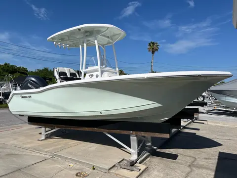 2027 Tidewater 210 CC Adventure, photo 1 in Saint Petersburg, FL
