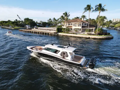 2027 Scout 530 LXF, photo 1 in Fort Lauderdale, FL