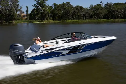 2027 Monterey M-225, photo 1 in Sailboat Bend, FL