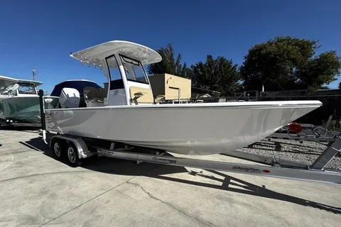 2026 Sportsman Masters 247OE Bay Boat, photo 1 in Stuart, FL