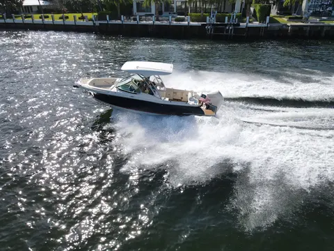 2022 Chris-Craft Calypso 24, photo 1 in Ft Lauderdale, FL