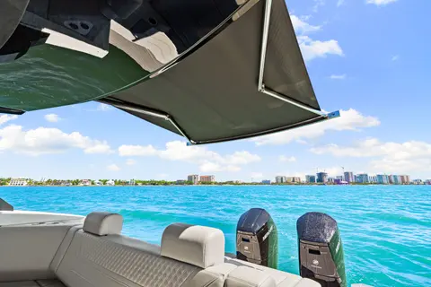 2026 Cruisers Yachts 42 GLS OB, photo 1 in Sarasota, FL