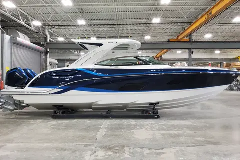 2027 Formula 360 Crossover Bowrider OB, photo 1 in Aventura, FL