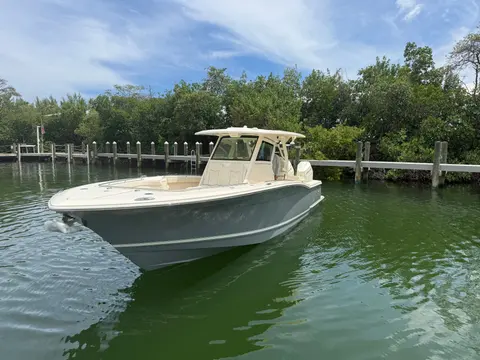 2027 Scout 330 LXF, photo 1 in Marathon, FL