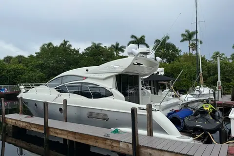 2013 Azimut 40S, photo 1 in Aventura, FL
