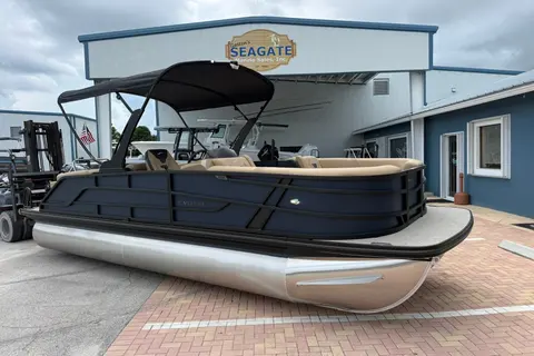 2027 Evotti 523QL, photo 1 in Stuart, FL