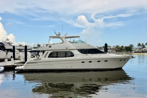 2005 Carver 56 Voyager, photo 1 in Fort Lauderdale, FL