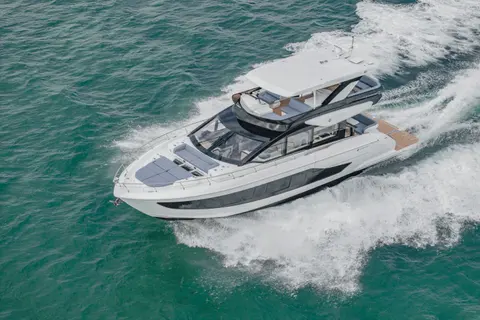 2027 Cruisers Yachts 57 Fly, photo 1 in Fort Myers, FL
