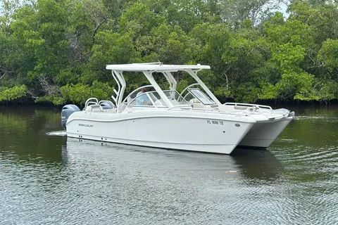 2022 World Cat 255 DC, photo 1 in Sarasota, FL