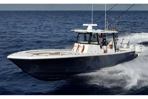 2027 Regulator 35, photo 1 in Freeport, FL